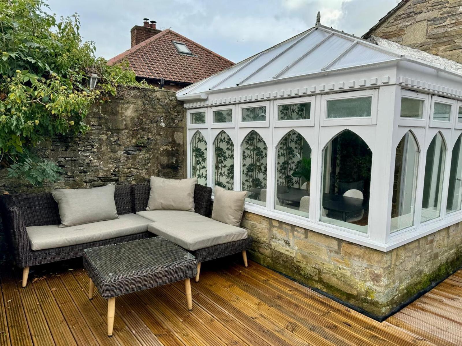 The Coach House On Love Lane - 3 Stunning Apartments In The Yorkshire Dales Leyburn Esterno foto